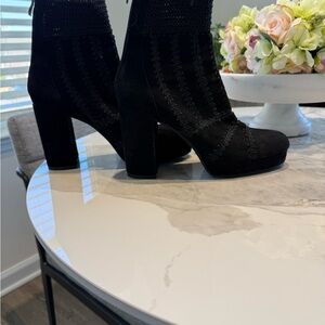 Women's Black Suede Block Heel Ankle Boots